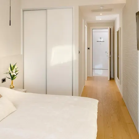 Bel Etage Luxury Rooms Gæstehus 4*